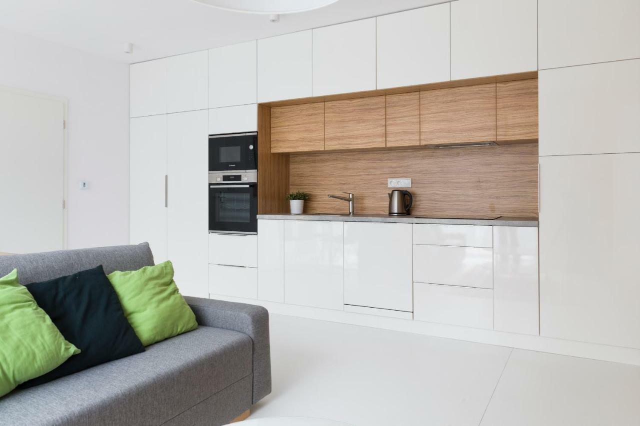 Baron Apartments Сушице Экстерьер фото